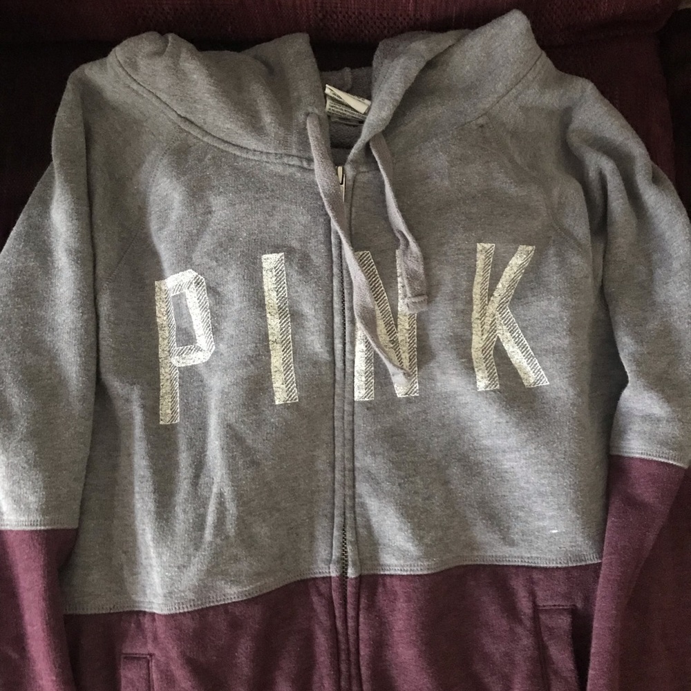 VS Hoodie